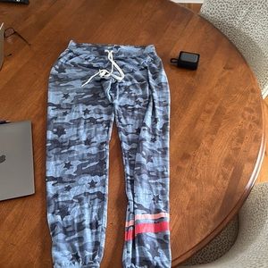 PJ salvage joggers size medium